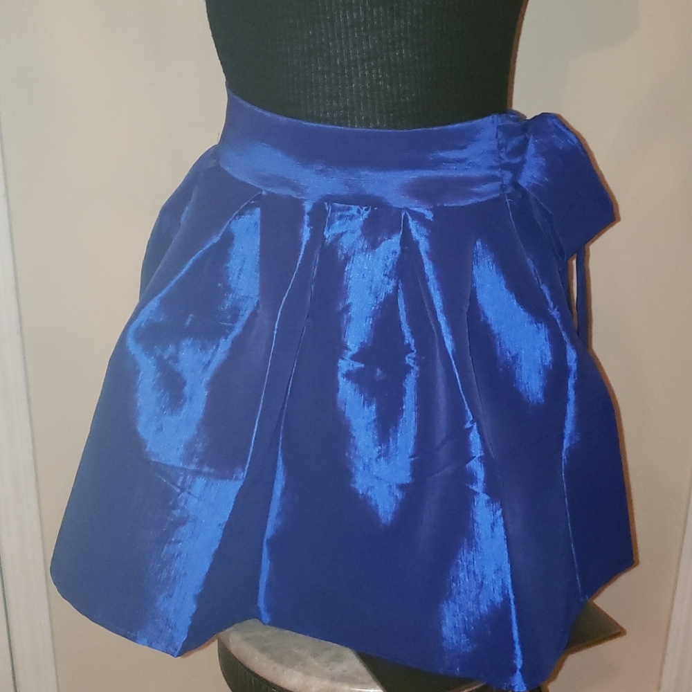Chelsea Royal Blue satin bell skirt 💙